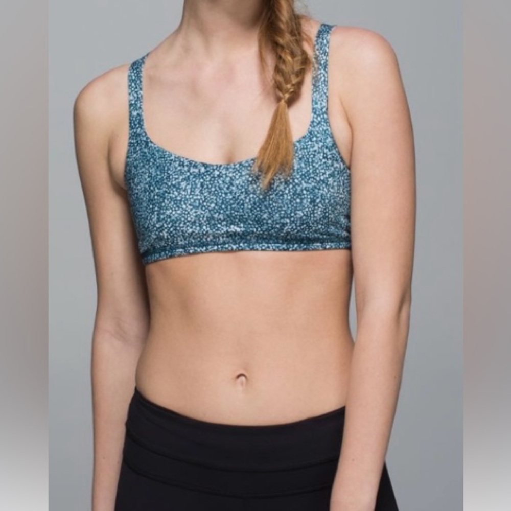 Lululemon Free To Be Bra -EUC- Pebble Print Parfait Pink Alberta Lake